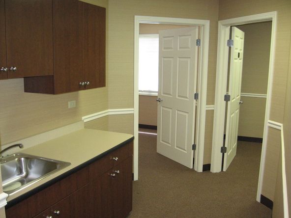 Charleston Center : 311 N 2nd St, St Charles, IL 60174